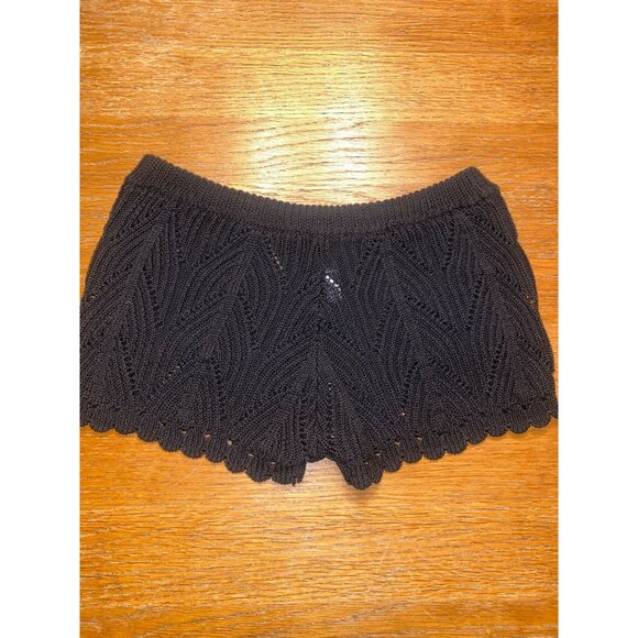 Black Knit Crochet Patterned Womens Shorts - Picture 3 of 4